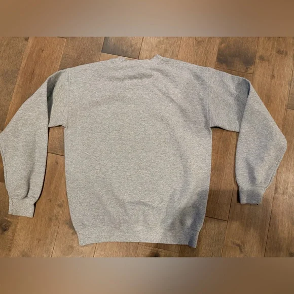 Taylor Swift Taylor’s Version cat / book Gray Crewneck Sweatshirt - small - Picture 2 of 4